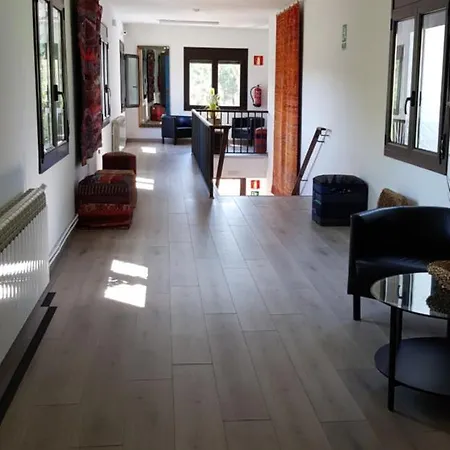 Guest house La Guineu